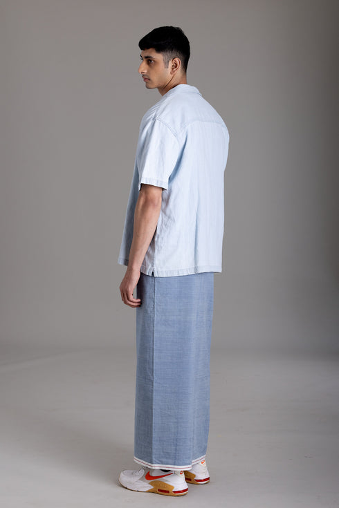 CHAMPAKKARA
Hand Woven Natural Indigo Mundu