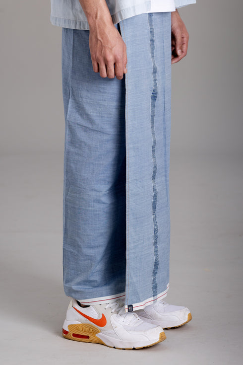 CHAMPAKKARA
Hand Woven Natural Indigo Mundu