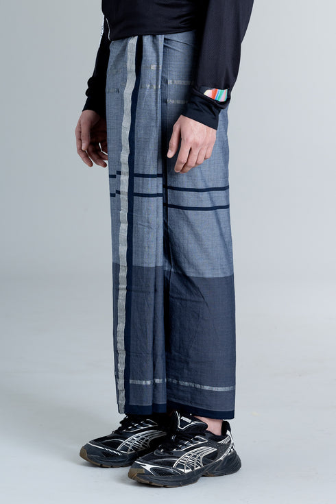 KODAKARA Hand Woven Kasavu Mundu