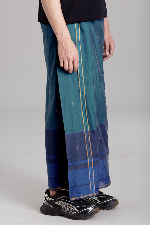 THIRUVANKKARA Hand Woven Jamdani Light Weight Kasavu Mundu
